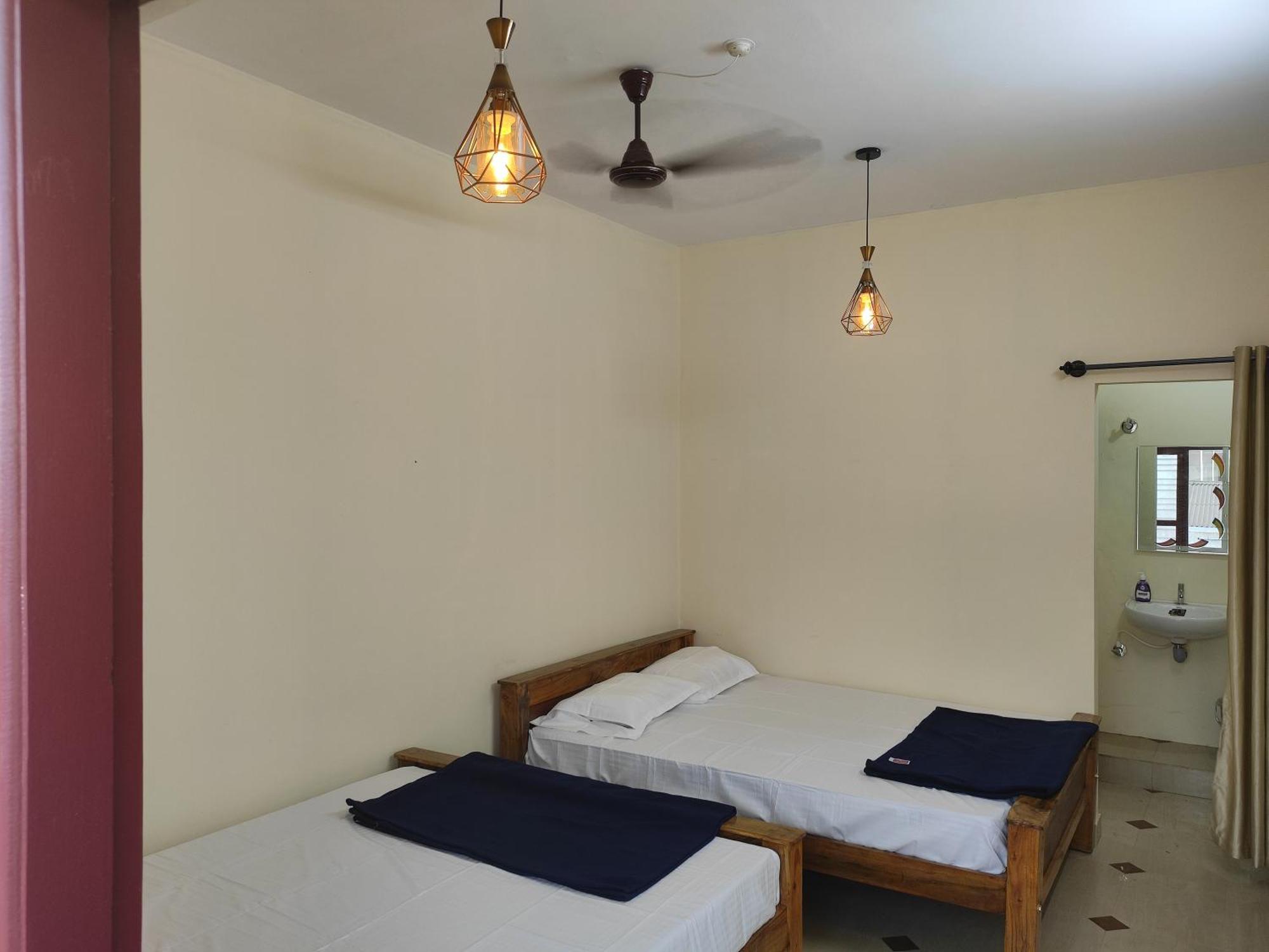 Nest Inn Service Rooms Chikmagalūr Kültér fotó