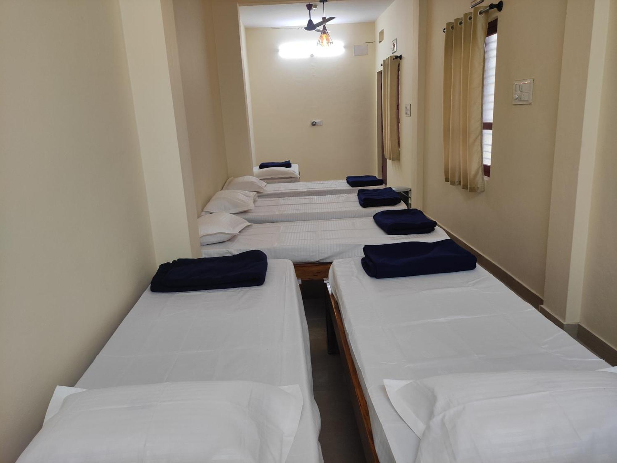 Nest Inn Service Rooms Chikmagalūr Kültér fotó